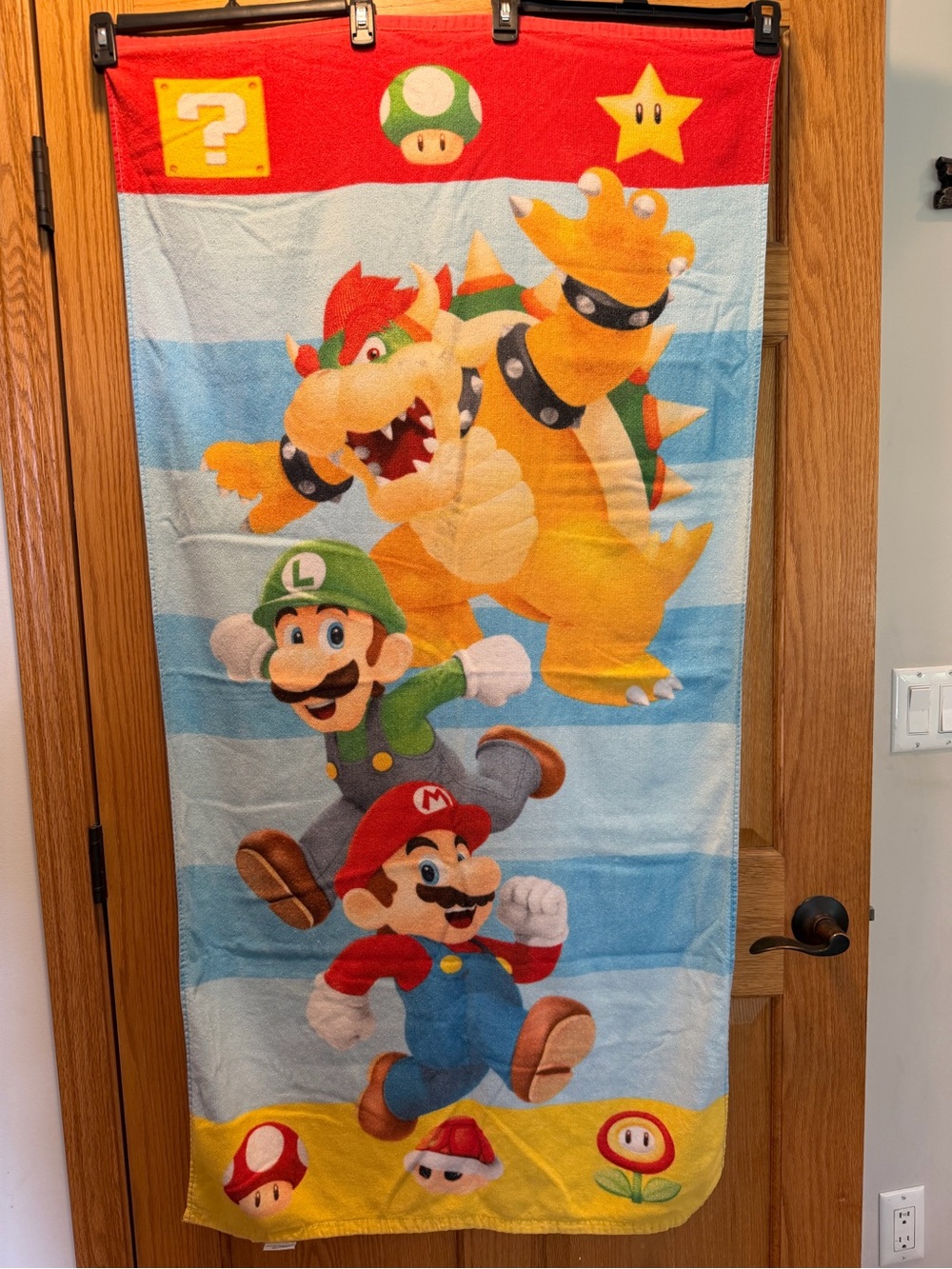 Nintendo Super Mario Printed Beach Towel Mario Luigi Bowser 54.5”x27.5” Cotton